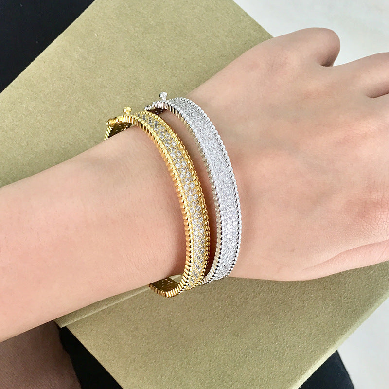 Monet 18K Gold Plated Bangle - Jera Paris Jewelry