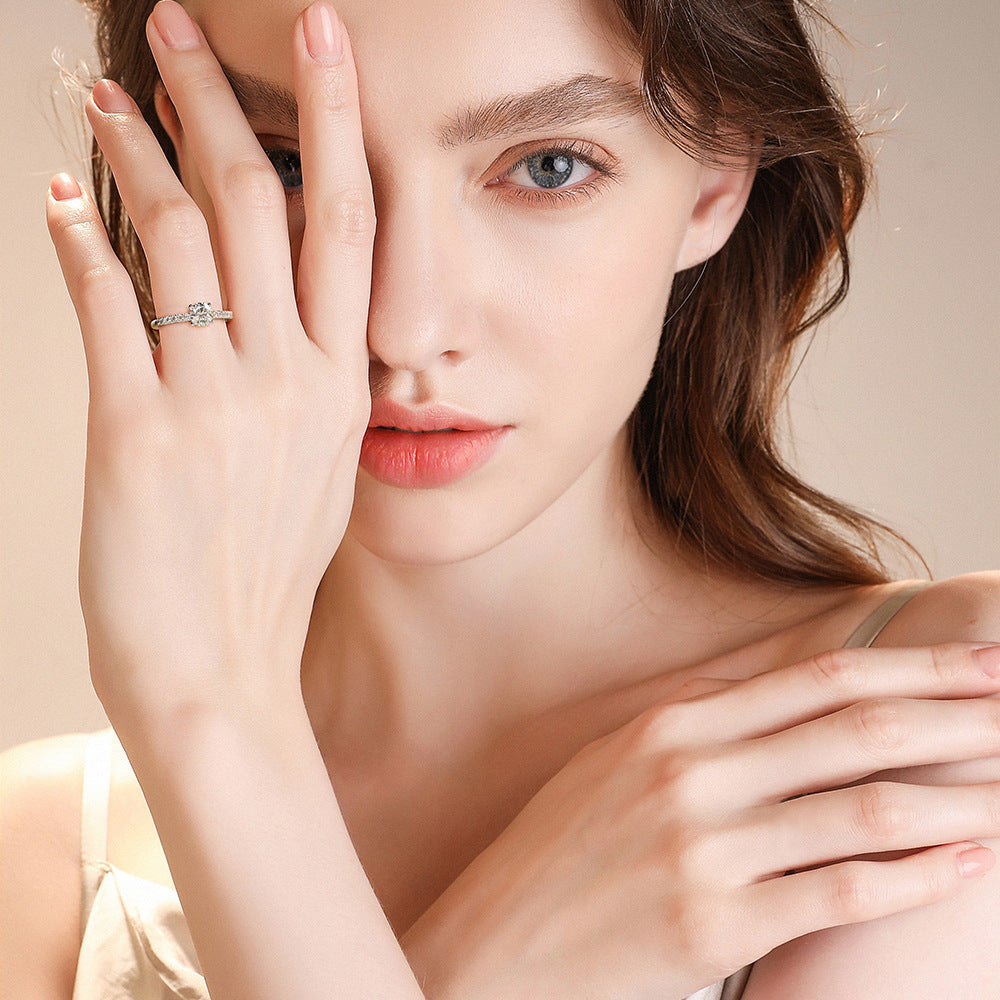 Sia Brilliant Solitaire Platinum Ring - Jera Paris Jewelry