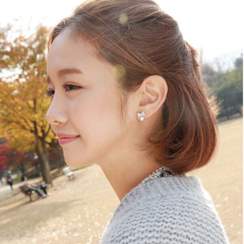 Oceane Pearl Stud Earrings - Jera Paris Jewelry