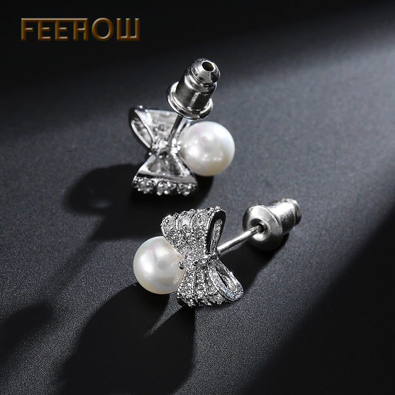 Oceane Pearl Stud Earrings - Jera Paris Jewelry