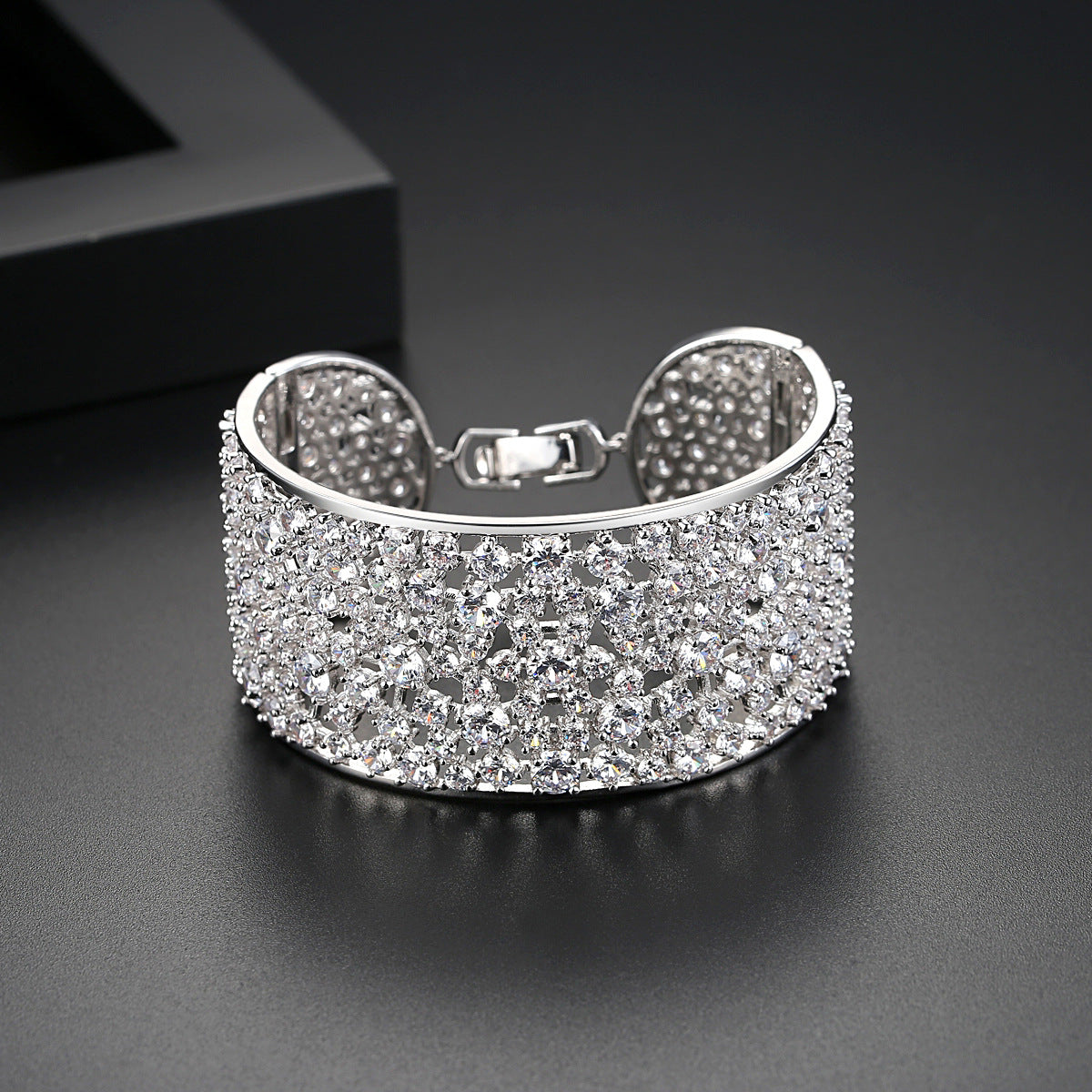 Diva Statement Bangle Bracelet - Jera Paris Jewelry