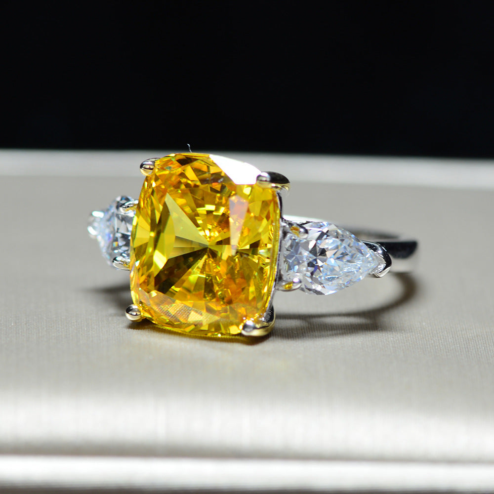 Paris 11ct. Platinum Style Ring - Jera Paris Jewelry