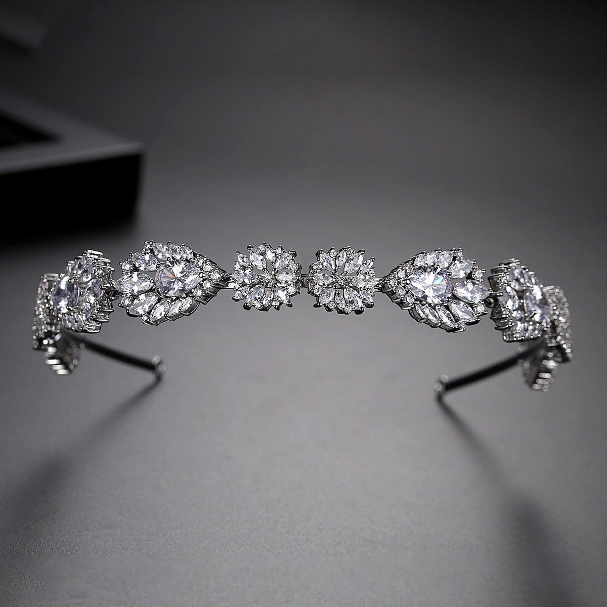 Belle Hair Accessories Tiara - Jera Paris Jewelry