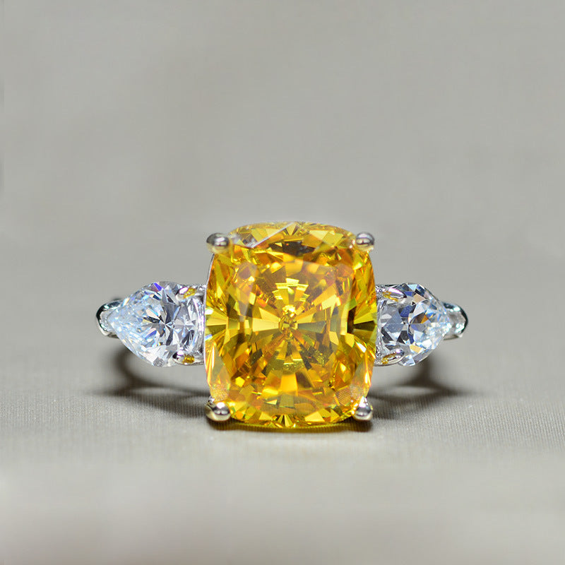 Paris 11ct. Platinum Style Ring - Jera Paris Jewelry