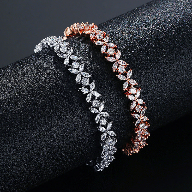 Flora Elegance Classic Bracelet - Jera Paris Jewelry